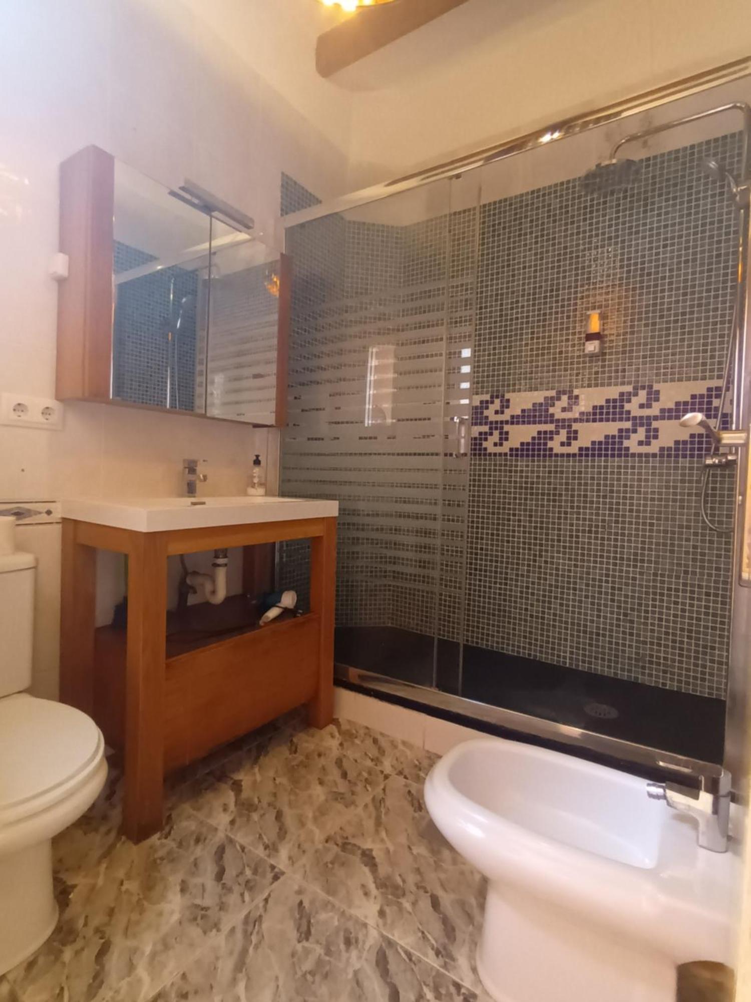 Apartamento Paris L'Hospitalet de Llobregat Eksteriør billede